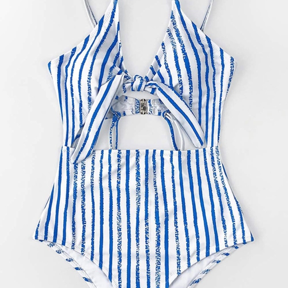 NWT Cupshe bathing suit size M